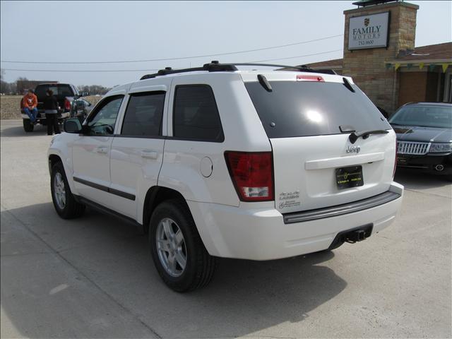 2007 Jeep Grand Cherokee LS