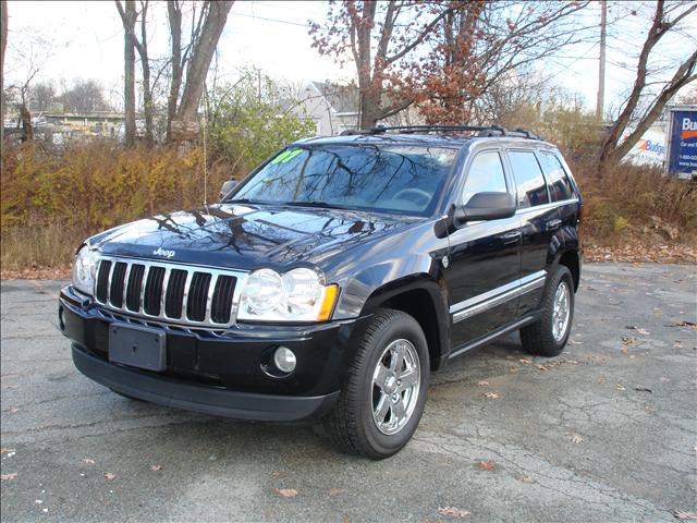 2007 Jeep Grand Cherokee SLT 25