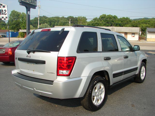 2007 Jeep Grand Cherokee Sedan 4dr