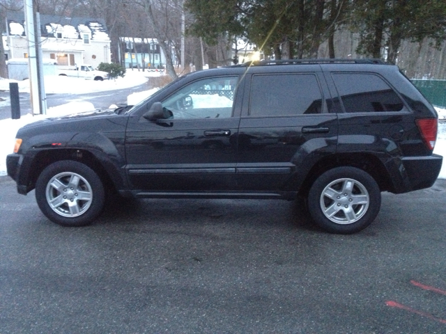 2007 Jeep Grand Cherokee LS