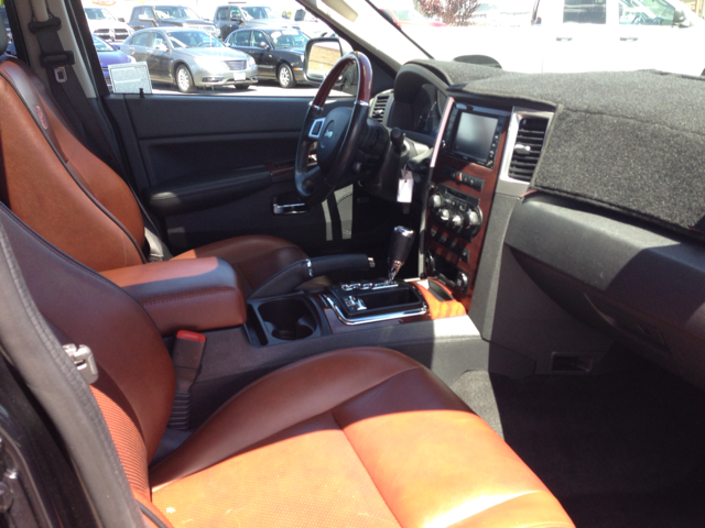 2008 Jeep Grand Cherokee 2.4i Sedan