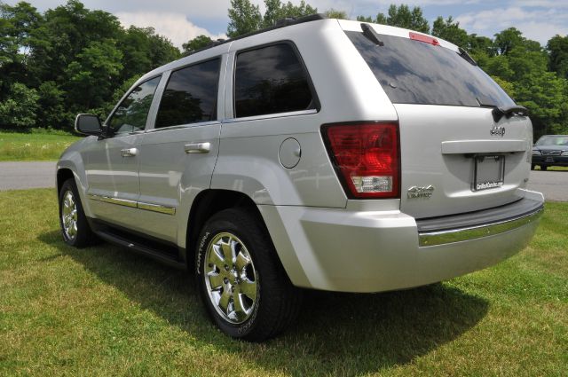 2008 Jeep Grand Cherokee Super