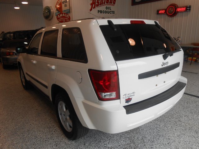 2008 Jeep Grand Cherokee GT Sedan 4D