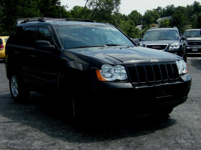 2008 Jeep Grand Cherokee LOW Miles NICE 4door Sedan