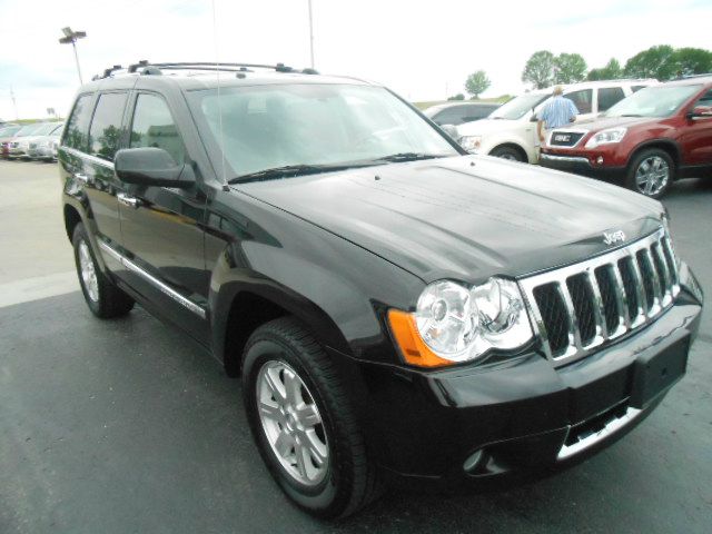 2008 Jeep Grand Cherokee 2.4i Sedan