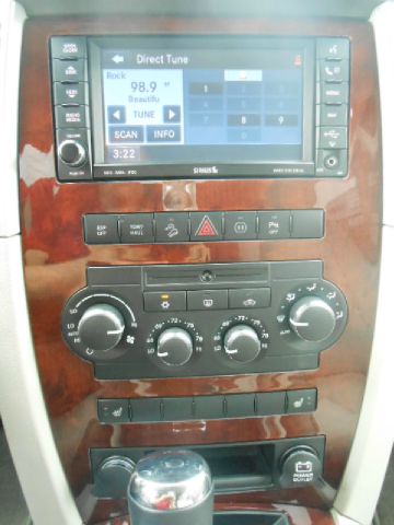 2008 Jeep Grand Cherokee 2.4i Sedan