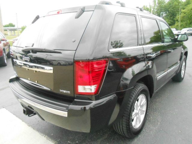 2008 Jeep Grand Cherokee 2.4i Sedan