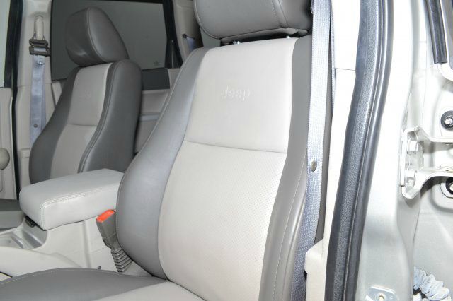 2008 Jeep Grand Cherokee Super