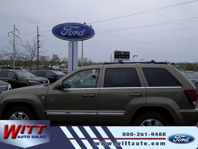 2009 Jeep Grand Cherokee SLT 25