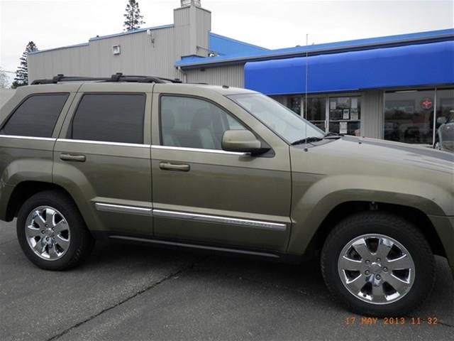 2009 Jeep Grand Cherokee SLT 25