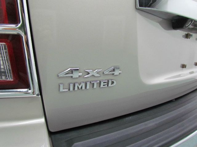 2010 Jeep Grand Cherokee Super