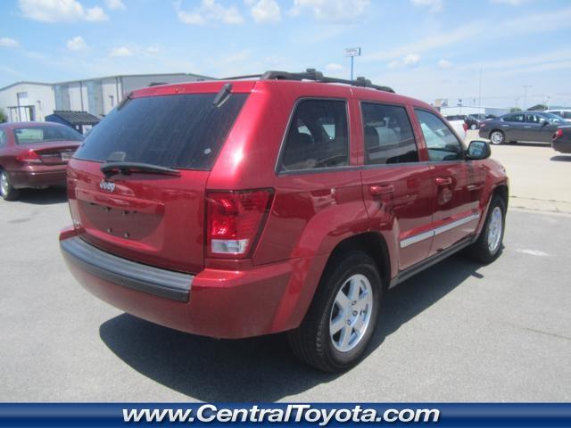 2010 Jeep Grand Cherokee Unknown