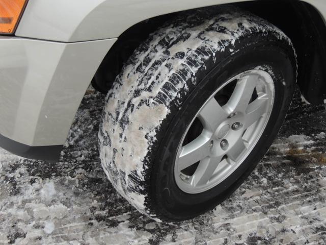 2010 Jeep Grand Cherokee LS