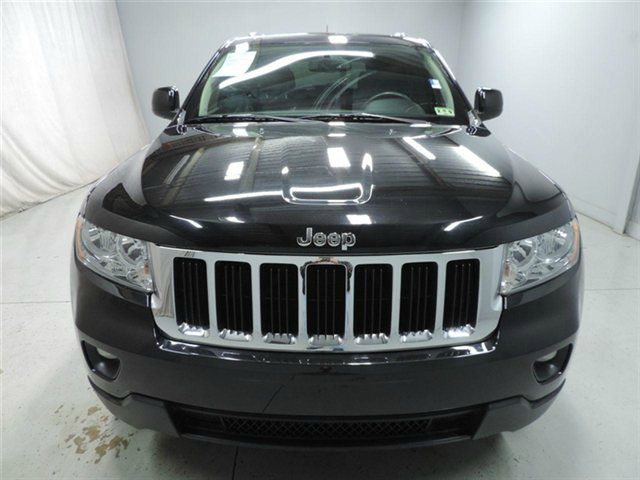 2011 Jeep Grand Cherokee Sedan 4dr