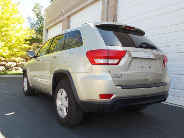2011 Jeep Grand Cherokee Base W/nav.sys