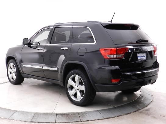 2011 Jeep Grand Cherokee 2004 Chevrolet Z06