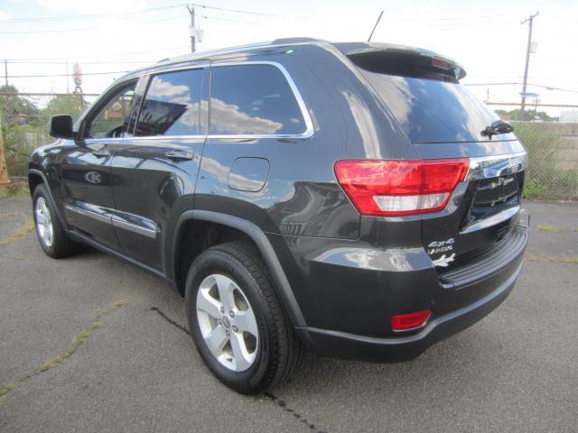 2011 Jeep Grand Cherokee LS