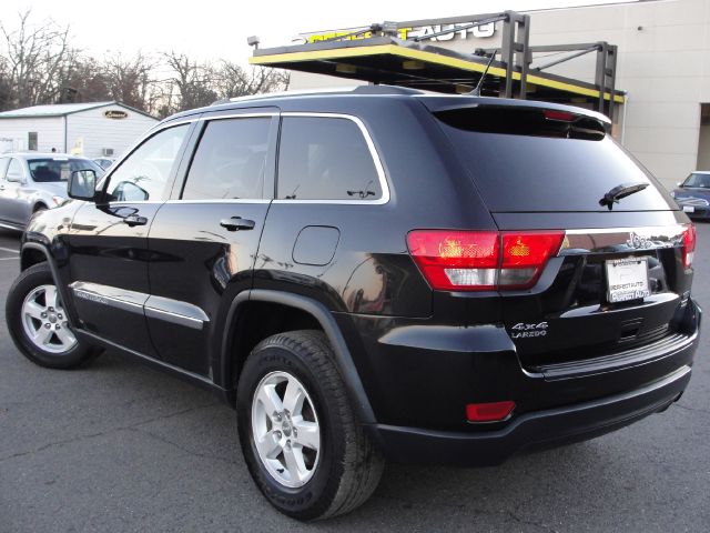 2011 Jeep Grand Cherokee Base W/nav.sys