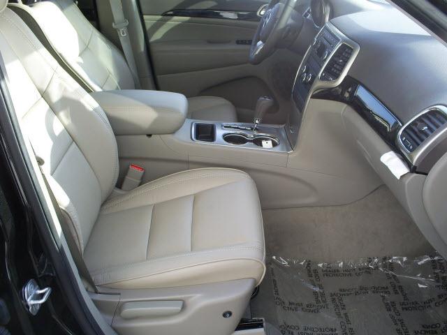 2011 Jeep Grand Cherokee LS