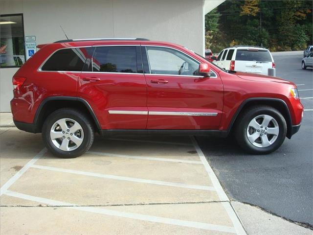 2011 Jeep Grand Cherokee Unknown