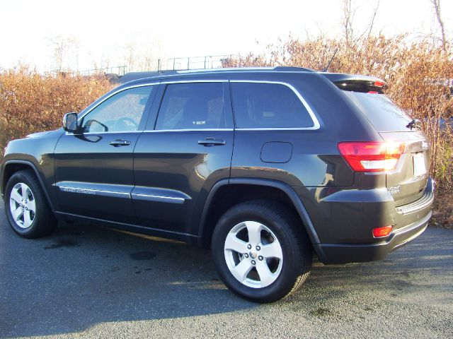 2011 Jeep Grand Cherokee Base W/nav.sys