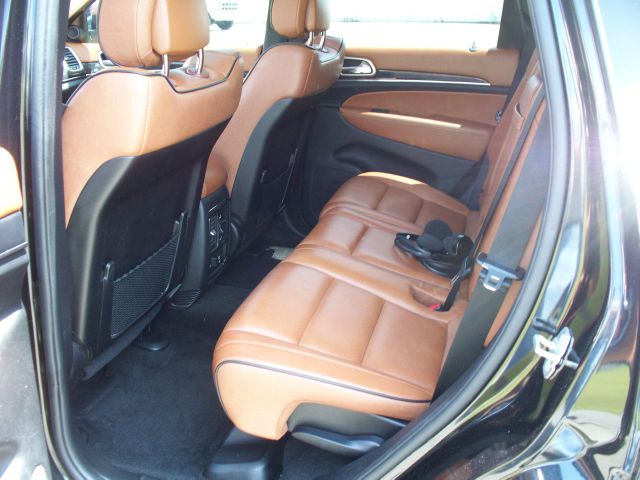 2011 Jeep Grand Cherokee 2.4i Sedan