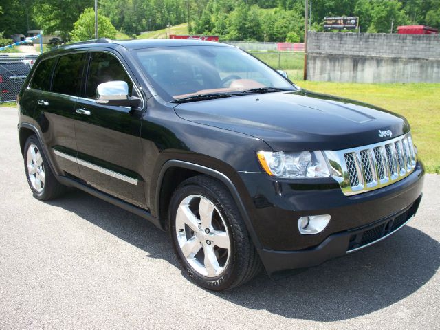 2011 Jeep Grand Cherokee 2.4i Sedan