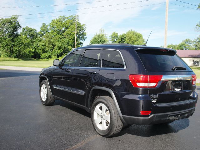 2011 Jeep Grand Cherokee 750li Xdrive 1-ownerawdnavigation Sedan