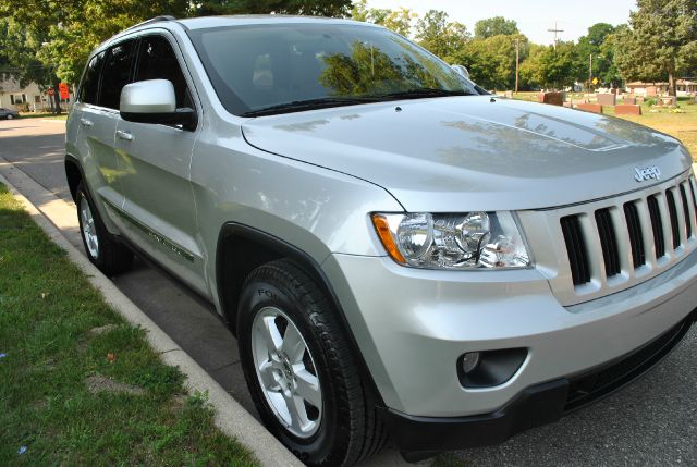 2011 Jeep Grand Cherokee Base W/nav.sys