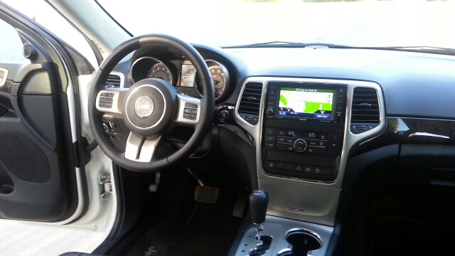 2012 Jeep Grand Cherokee Sedan 4dr
