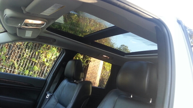 2012 Jeep Grand Cherokee Sedan 4dr