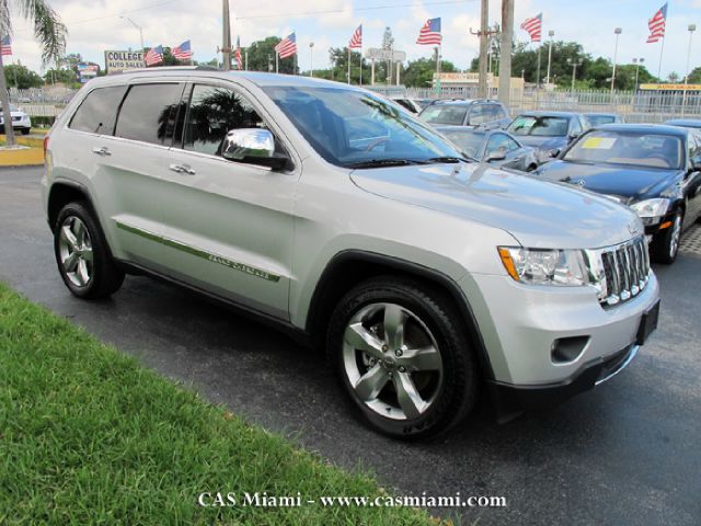 2012 Jeep Grand Cherokee 2.4i Sedan