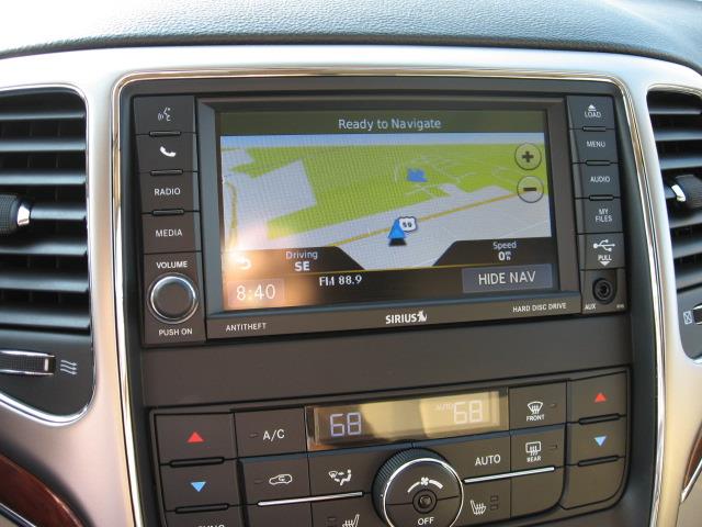 2013 Jeep Grand Cherokee SLT 25