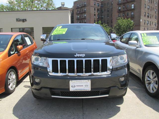 2013 Jeep Grand Cherokee LS Flex Fuel 4x4 This Is One Of Our Best Bargains