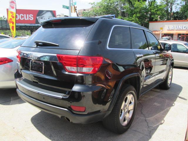 2013 Jeep Grand Cherokee LS Flex Fuel 4x4 This Is One Of Our Best Bargains