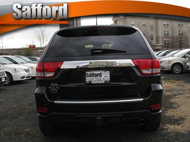 2013 Jeep Grand Cherokee Unknown