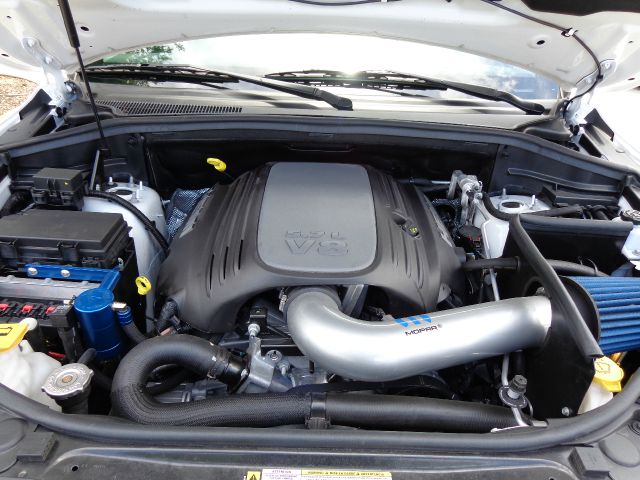 2013 Jeep Grand Cherokee CREW CAB RTL W/leather