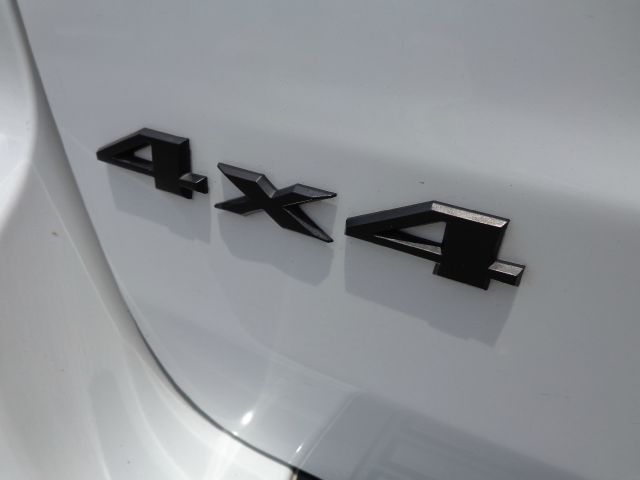 2013 Jeep Grand Cherokee CREW CAB RTL W/leather