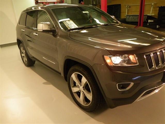 2014 Jeep Grand Cherokee SLT 25