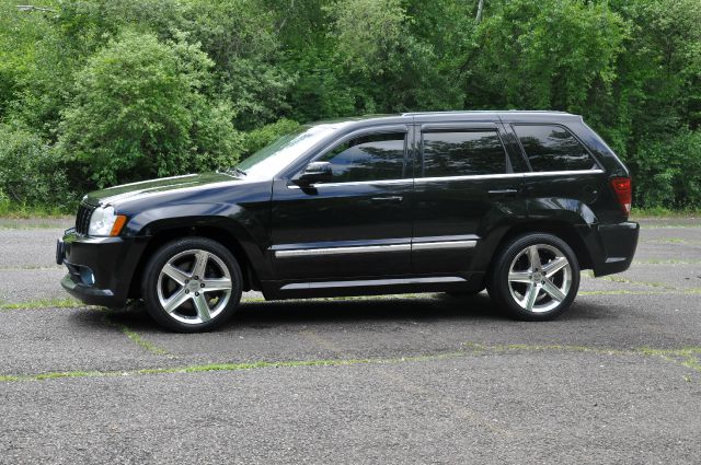 2006 Jeep Grand Cherokee SRT-8 4dr 2.9L Twin Turbo AWD SUV