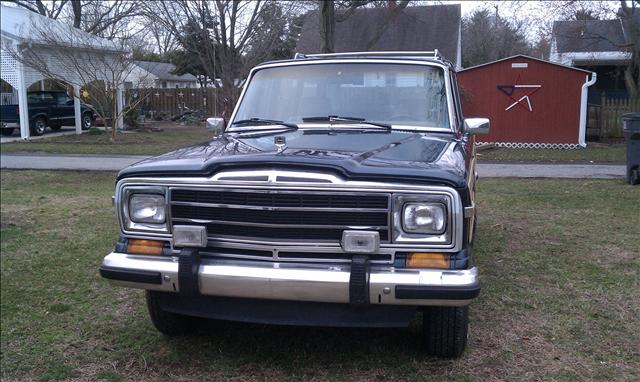 1988 Jeep Grand Wagoneer Unknown
