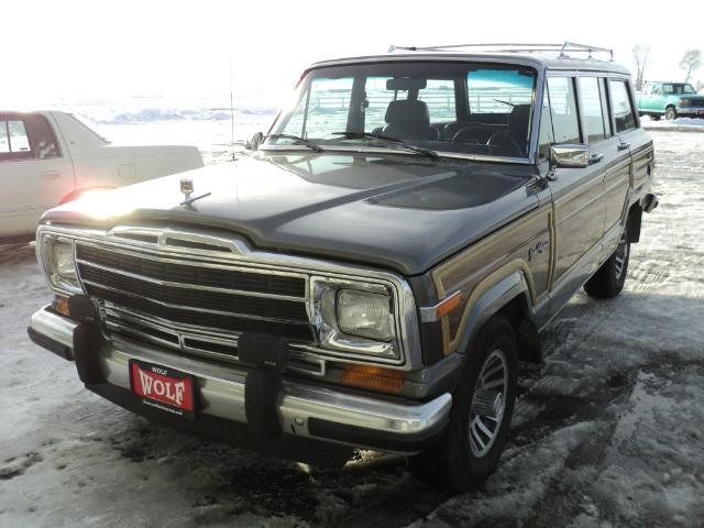 1990 Jeep Grand Wagoneer Ram 3500 Diesel 2-WD
