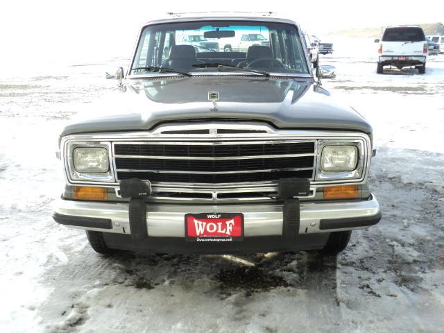 1990 Jeep Grand Wagoneer Ram 3500 Diesel 2-WD
