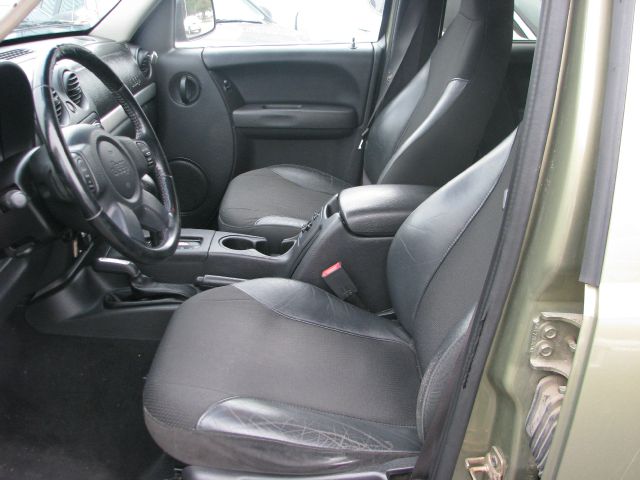 2002 Jeep Liberty Special Police