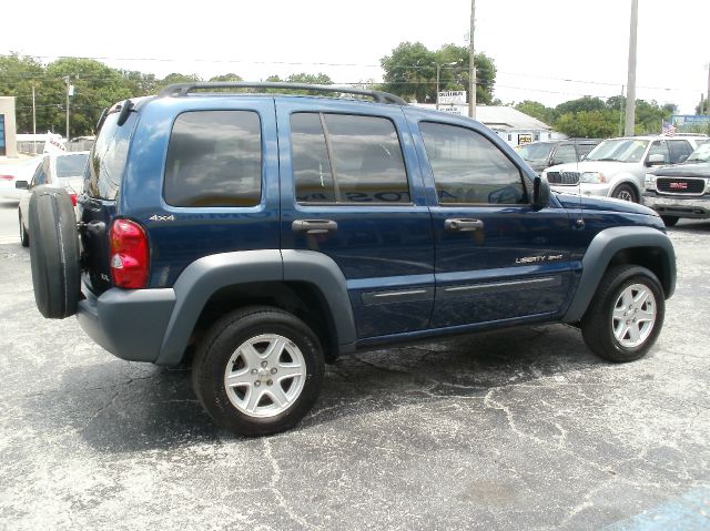 2002 Jeep Liberty 2WD Ext Cab Manual