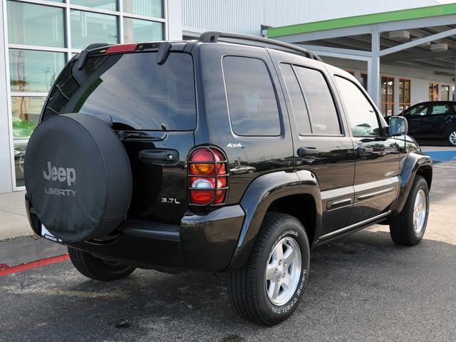 2002 Jeep Liberty SLT 25