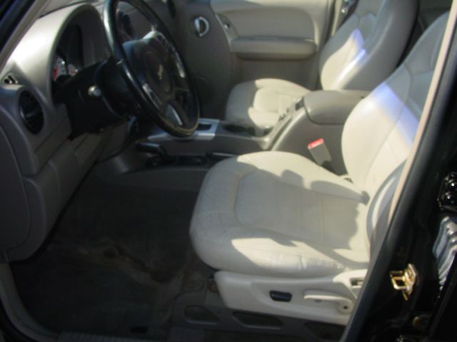 2002 Jeep Liberty Super