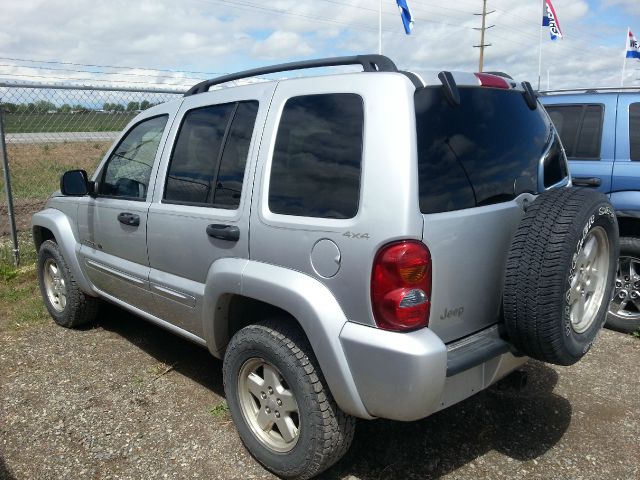 2002 Jeep Liberty SLT 25