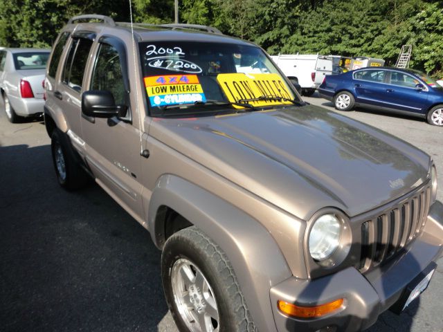 2002 Jeep Liberty SLT 25