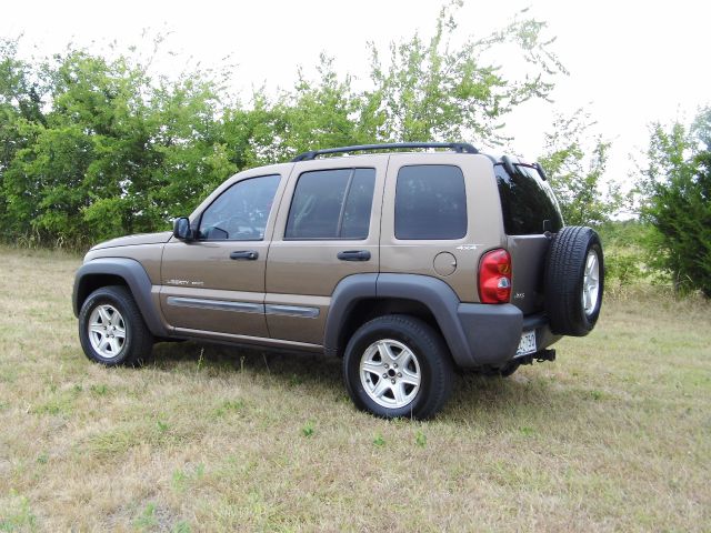 2002 Jeep Liberty 2WD Ext Cab Manual